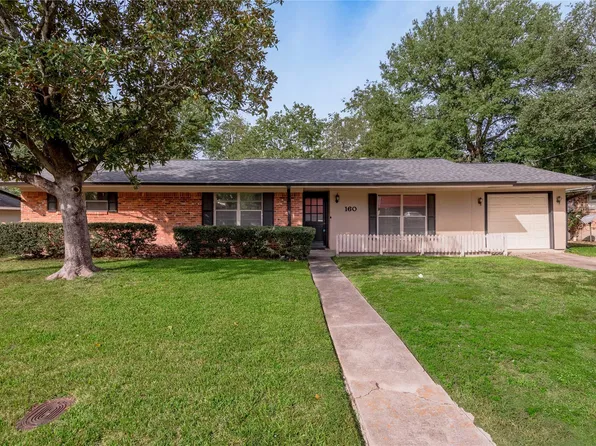 1610 Avenue P, Huntsville, TX 77340