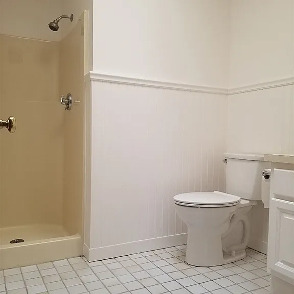 24 E Bluff Rd #24 — Photo 10