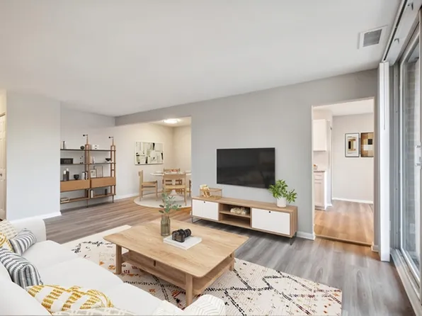 Eagle Rock Apartments at West Springfield