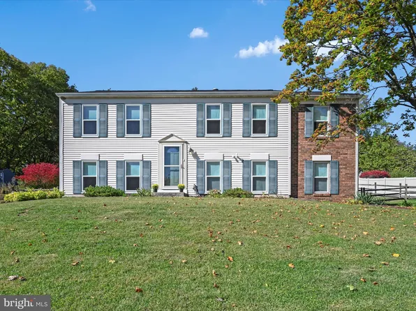 414 Highland Dr, Mountville, PA 17554