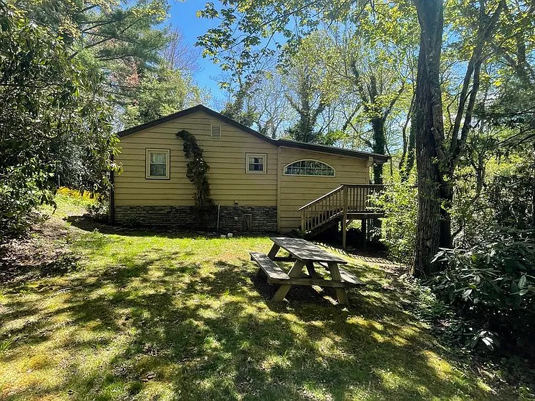 272 Williams Ridge Rd — Photo 18