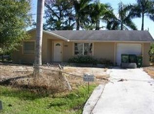 5434 Texas Ave, Naples, FL 34113