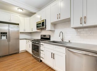 911 S Kenmore Ave, Los Angeles, CA 90006