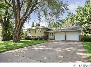 713 10th Ave, Bloomer, WI 54724