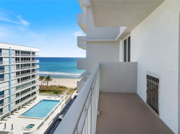3215 S Ocean Blvd APT 804, Highland Beach, FL 33487