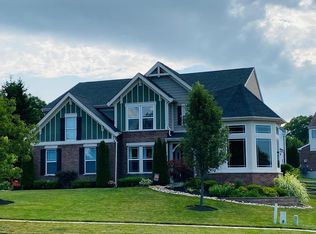 1548 Shaker Run Blvd, Lebanon, OH 45036