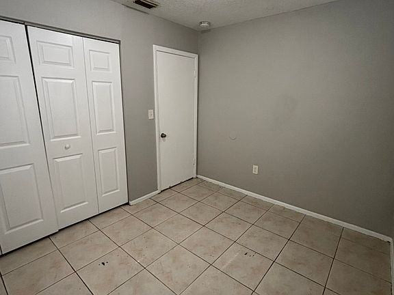 4th image of 10117 N Aster Ave APT A
