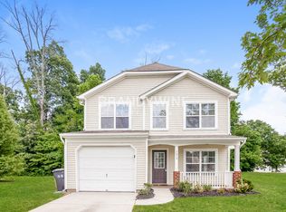 1619 Ledson Ct, Charlotte, NC 28214