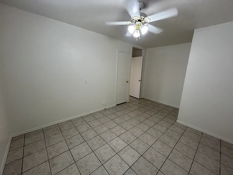 7399 W Solano Dr S — Photo 19