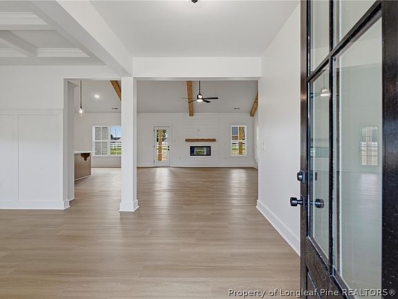 5th image of 32 Creek Stone Ln
