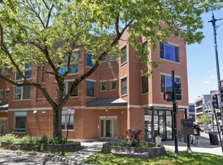 1552 N Leavitt St, Chicago, IL 60622