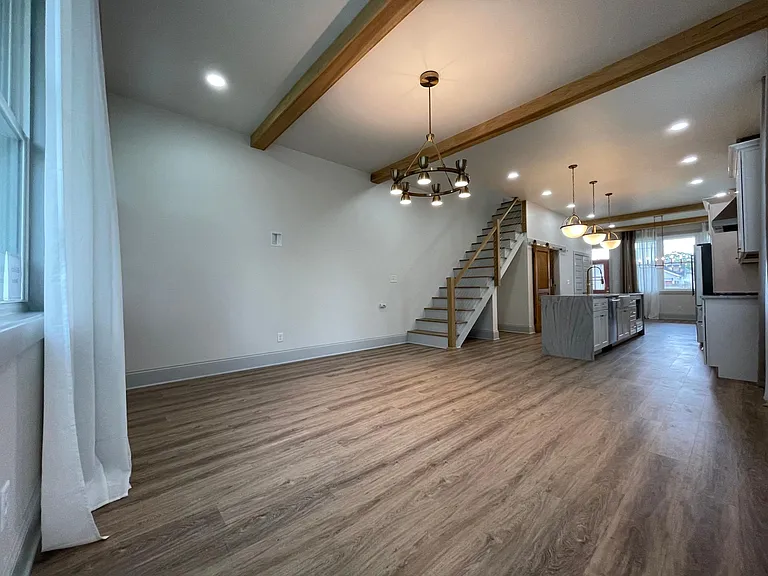 833 Birch Ave — Photo 12