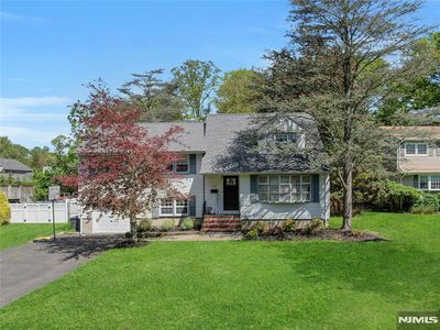 650 Donna Ct, River Vale, NJ, 07675