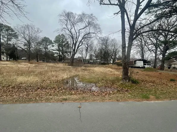 110 N 2nd St, Humnoke, AR 72072