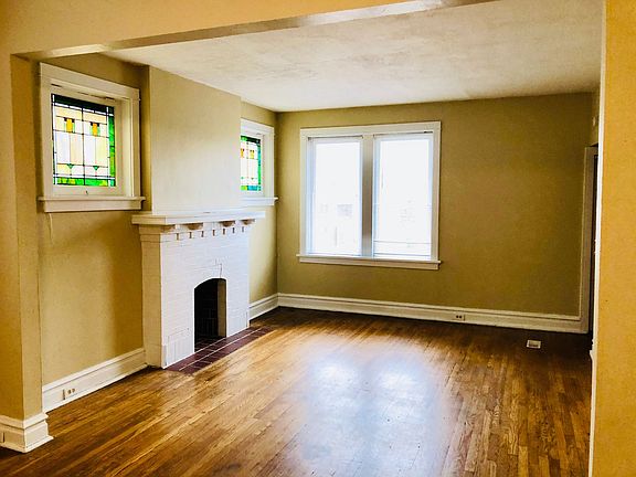 4th image of 4122-4124 S Grand Blvd #4122
