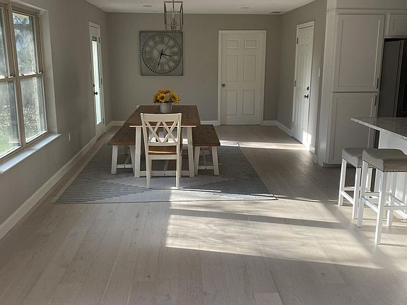 5th image of 2705 Harrowden Dr