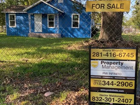 2441 Priest Dr, Houston, TX 77093