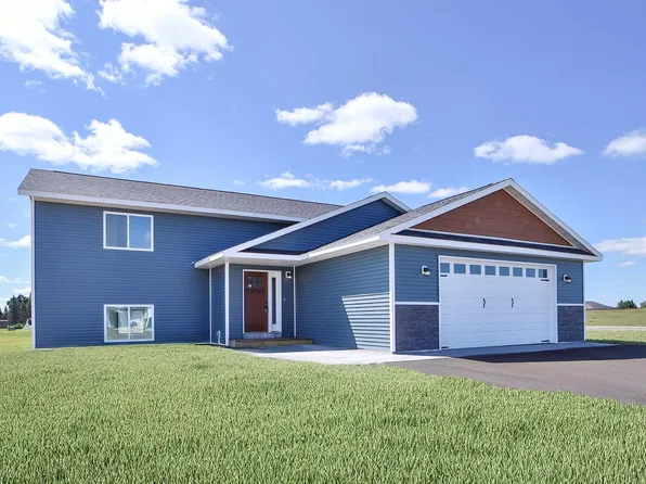 402 Norway Ct, Staples, MN 56479