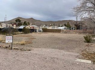 E Encinitas St, Searchlight, NV 89046