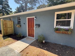107 Glosson Cir UNIT A, Carrboro, NC 27510
