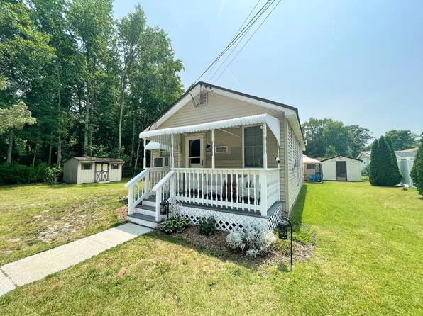 160 Kentucky Ave, Villas, NJ 08251