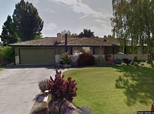 709 S 59th Ave, Yakima, WA 98908