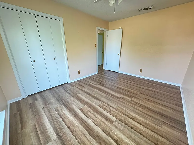 3312 Westrim Dr — Photo 13