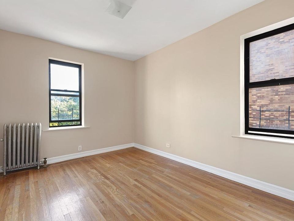 2nd image of 31 Park Ter W APT D9