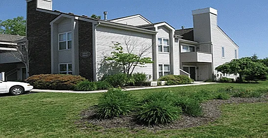 1140 Shadow Ln