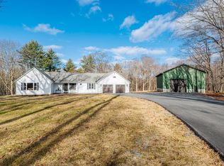 67 Coventry Ln, Manchester Center, VT 05255