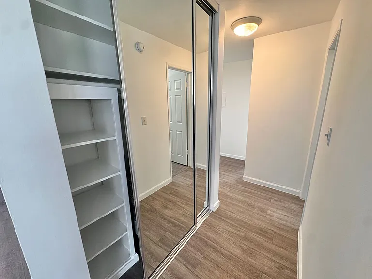10770 Lawler St — Photo 12