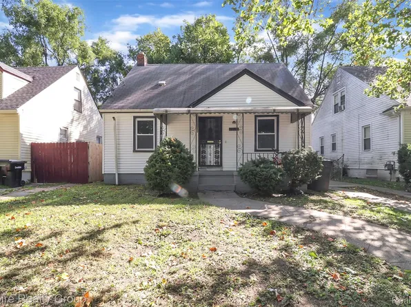 7776 Mettetal St, Detroit, MI 48228