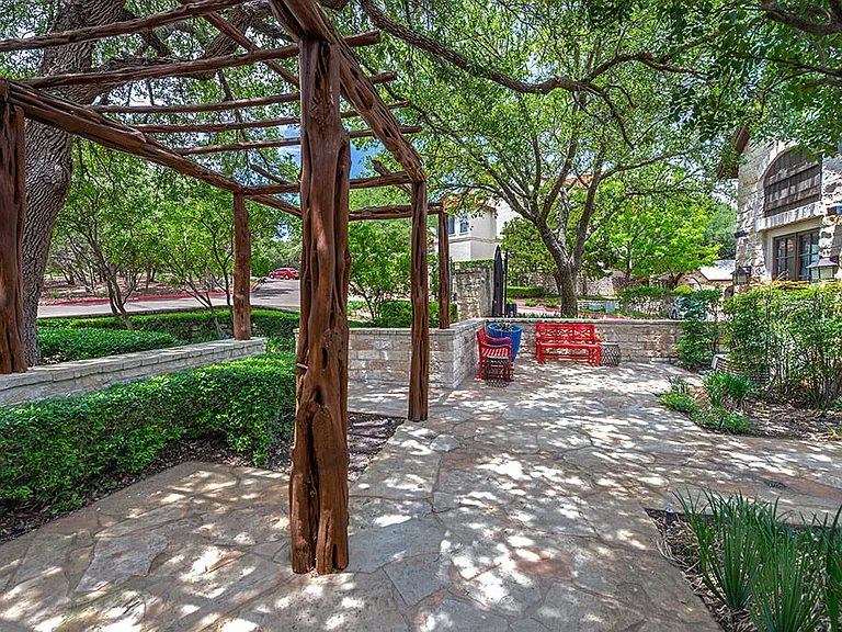Barton Creek Villas — Photo 22