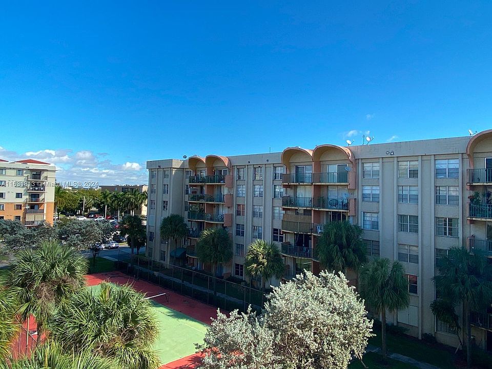 1st image of 9320 Fontainebleau Blvd APT 513