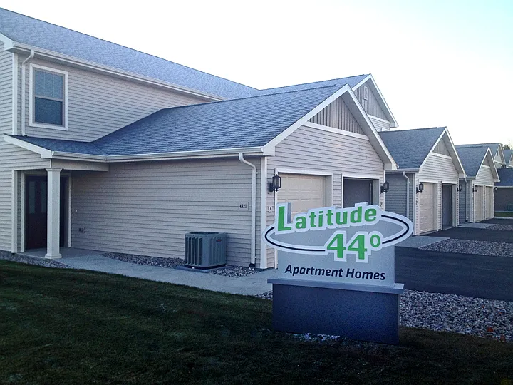 4854 N Latitude Lane — Photo 3
