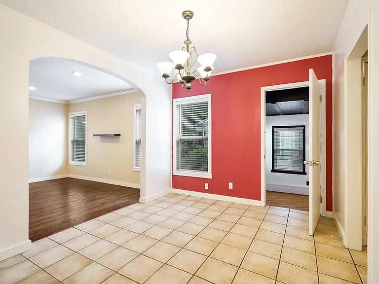 3135 Hedgerow Dr — Photo 21