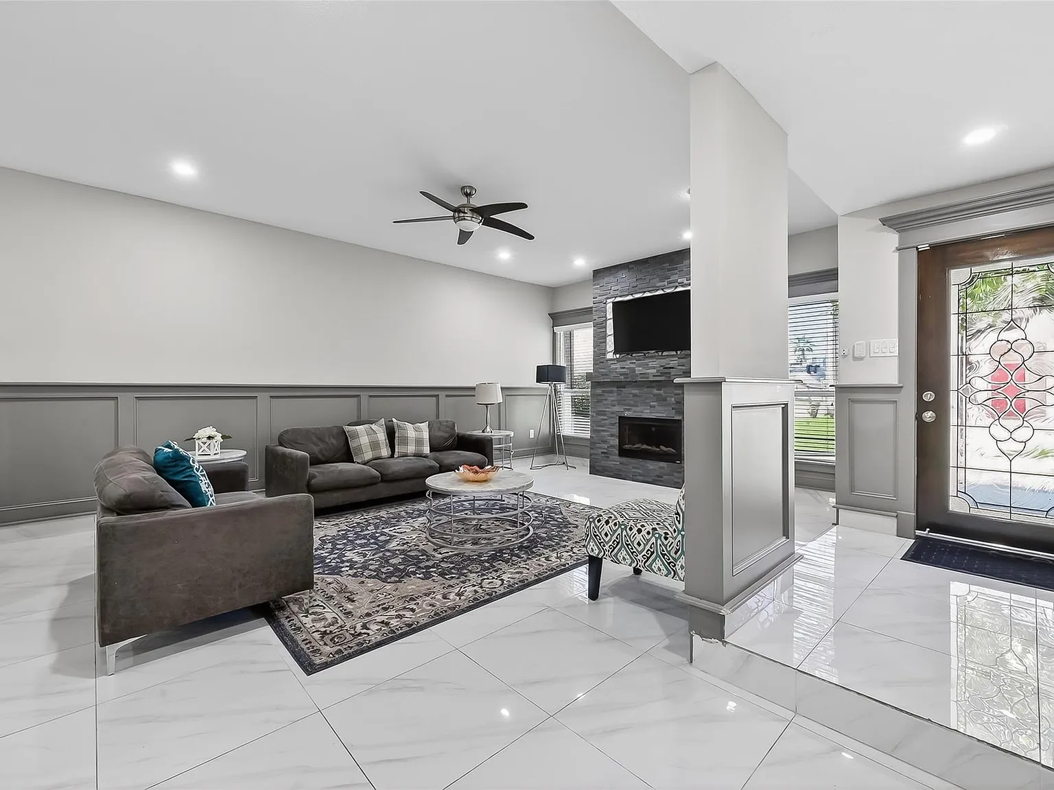 3 bed, 3.5 bath, 2962 sqft, $2,495 — Photo 4