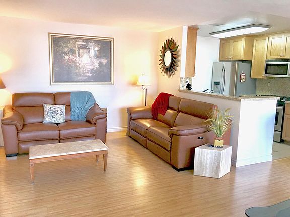 3rd image of 13238 Wimberly Sq Unit 204