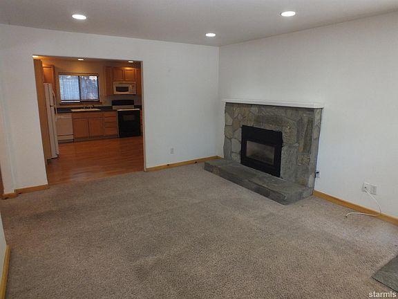 4th image of 2623 Alma Ave