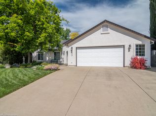 820 Paramount Way, Redding, CA 96003