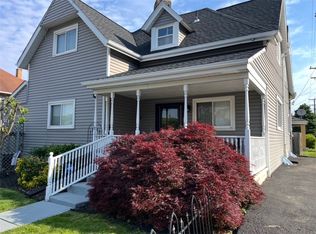 215 Harrison St, Glassport, PA 15045