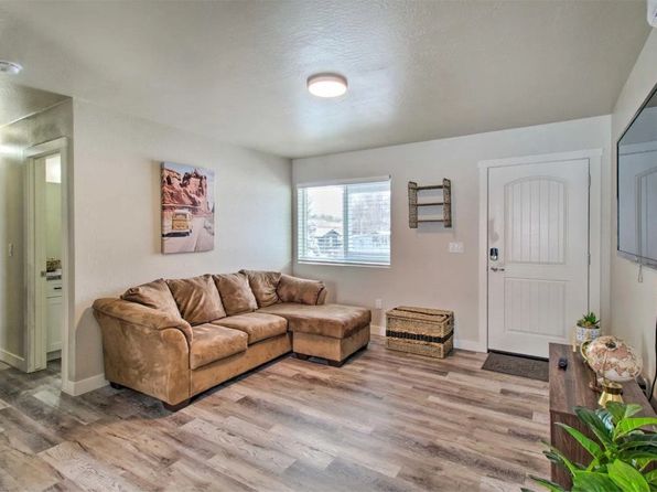 1110 W Woodland Lake Rd #A