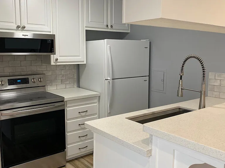 443 E Latimer Ave #1 — Photo 1