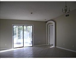 1st image of 822 SW McCullough Ave
