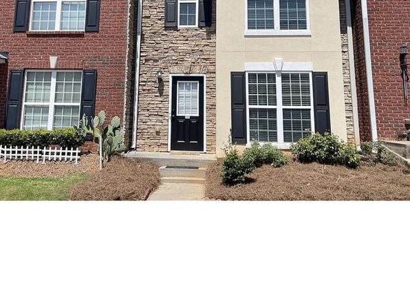 2760 Valley Green Dr