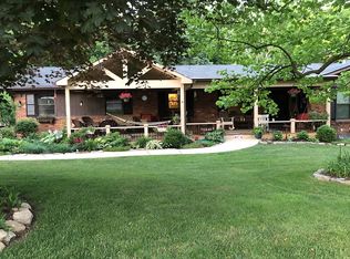 8515 Thornhill Dr, Indianapolis, IN 46256