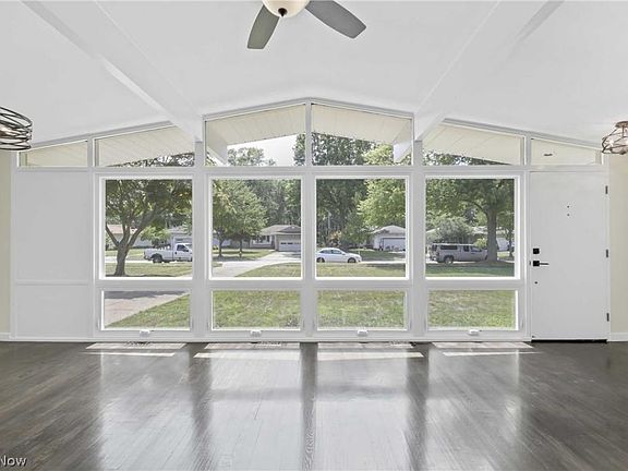 5th image of 4265 Coe Ave
