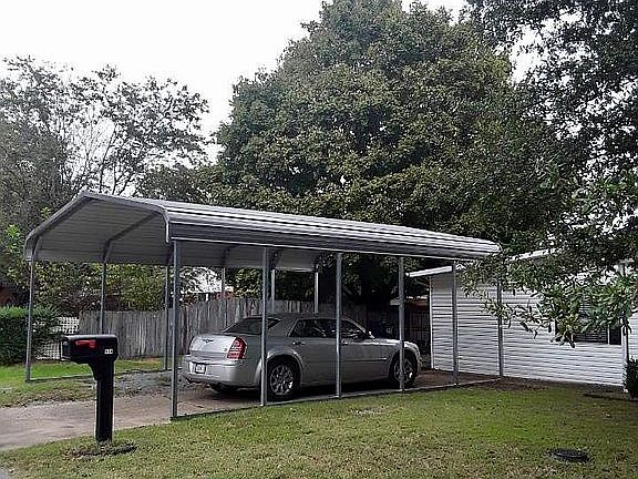 carport added in 2020
