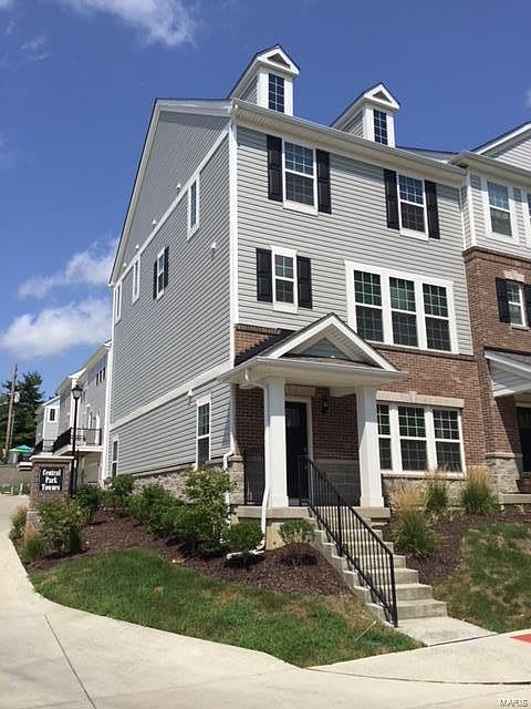1st image of 1099 E Linden Ave