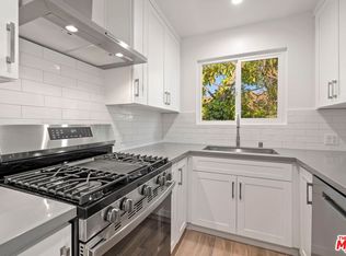 1252 N Crescent Heights Blvd APT 4, Los Angeles, CA 90046